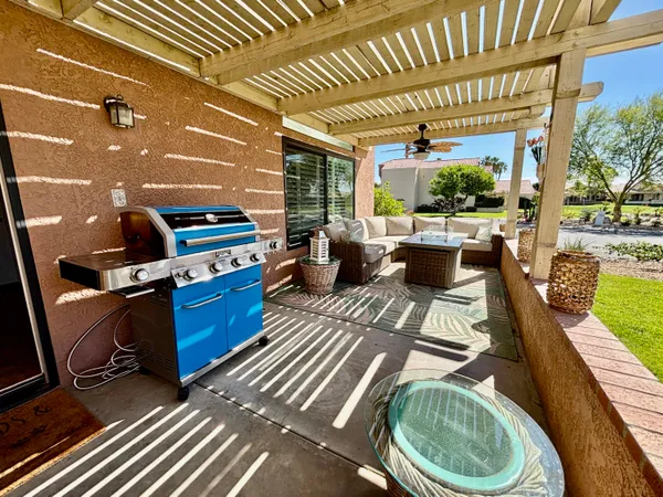 $2,500 | 76923 Turendot Street, Palm Desert, CA 92211