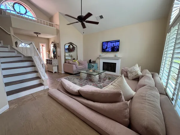 $2,500 | 76923 Turendot Street, Palm Desert, CA 92211