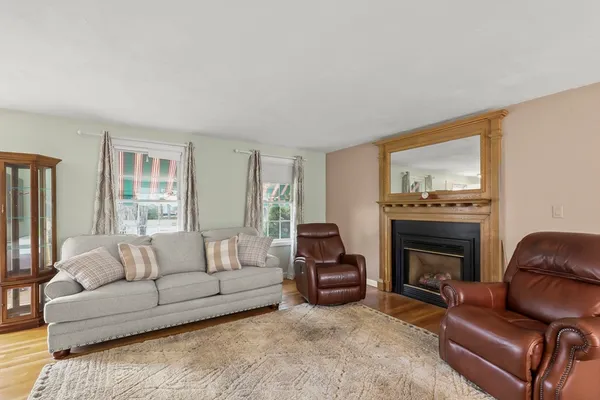 $649,000 | 11 Mya's Court, Wareham, MA 02571