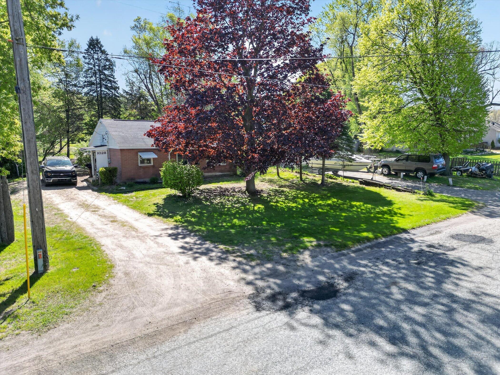 1028 Alderman Street Belding, MI 48809 - Photo 36 of 54 36-1028-Alderman-St-WindowStill-Photogra