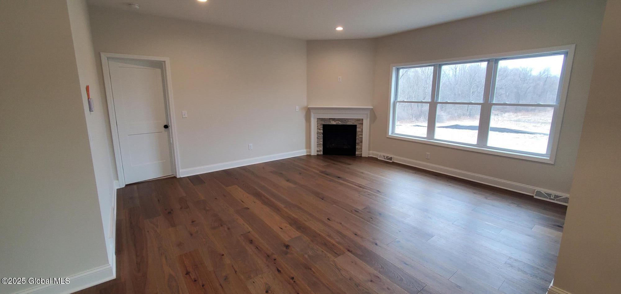 43 McBride Road Mechanicville, NY 12118 - Photo 6 of 12 20250325_134219