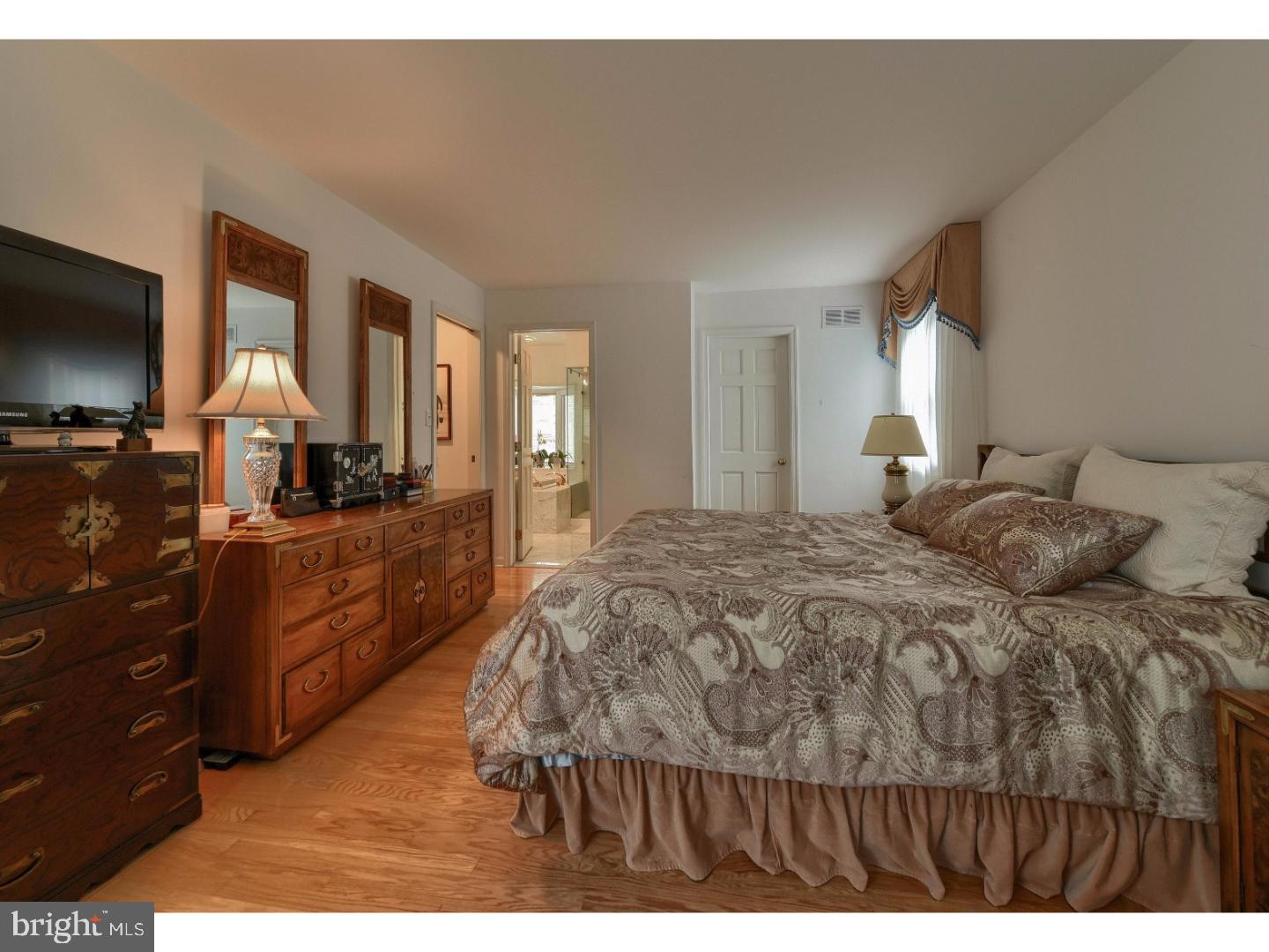 853 Hunt Road Newtown Square, PA 19073 - Photo 11 of 24 Bedroom - Main