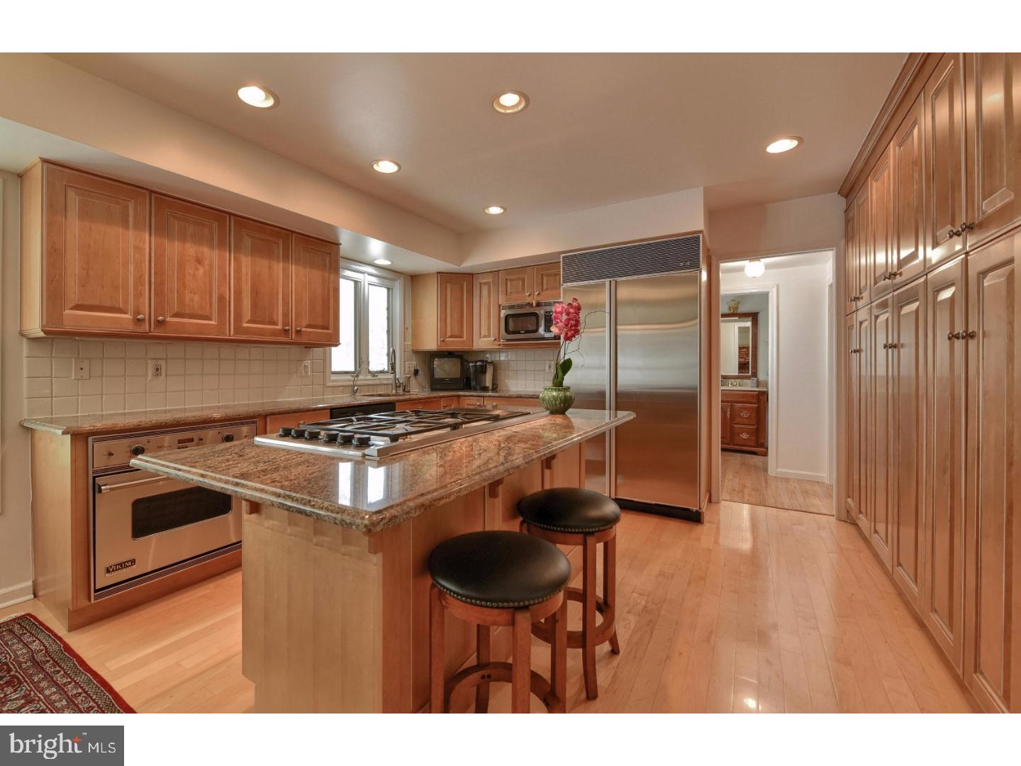 853 Hunt Road Newtown Square, PA 19073 - Photo 4 of 24 Kitchen