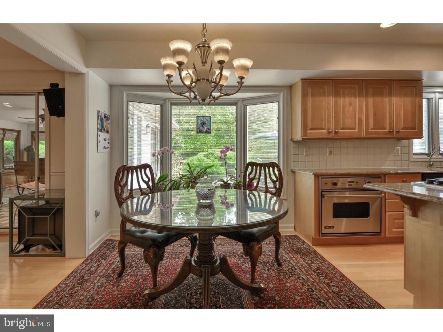 853 Hunt Road Newtown Square, PA 19073 - Photo 8 of 24 Breakfast Room