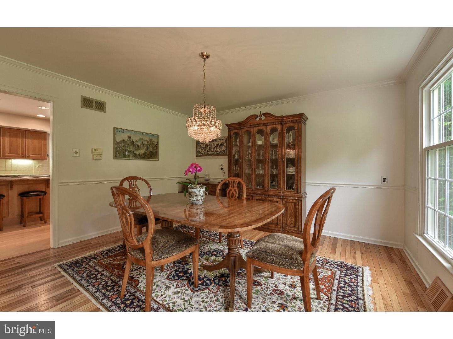 853 Hunt Road Newtown Square, PA 19073 - Photo 9 of 24 Dining Room