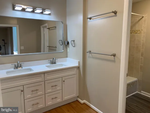 $639,000 | 11854 South Lakes Court, Reston, VA 20191