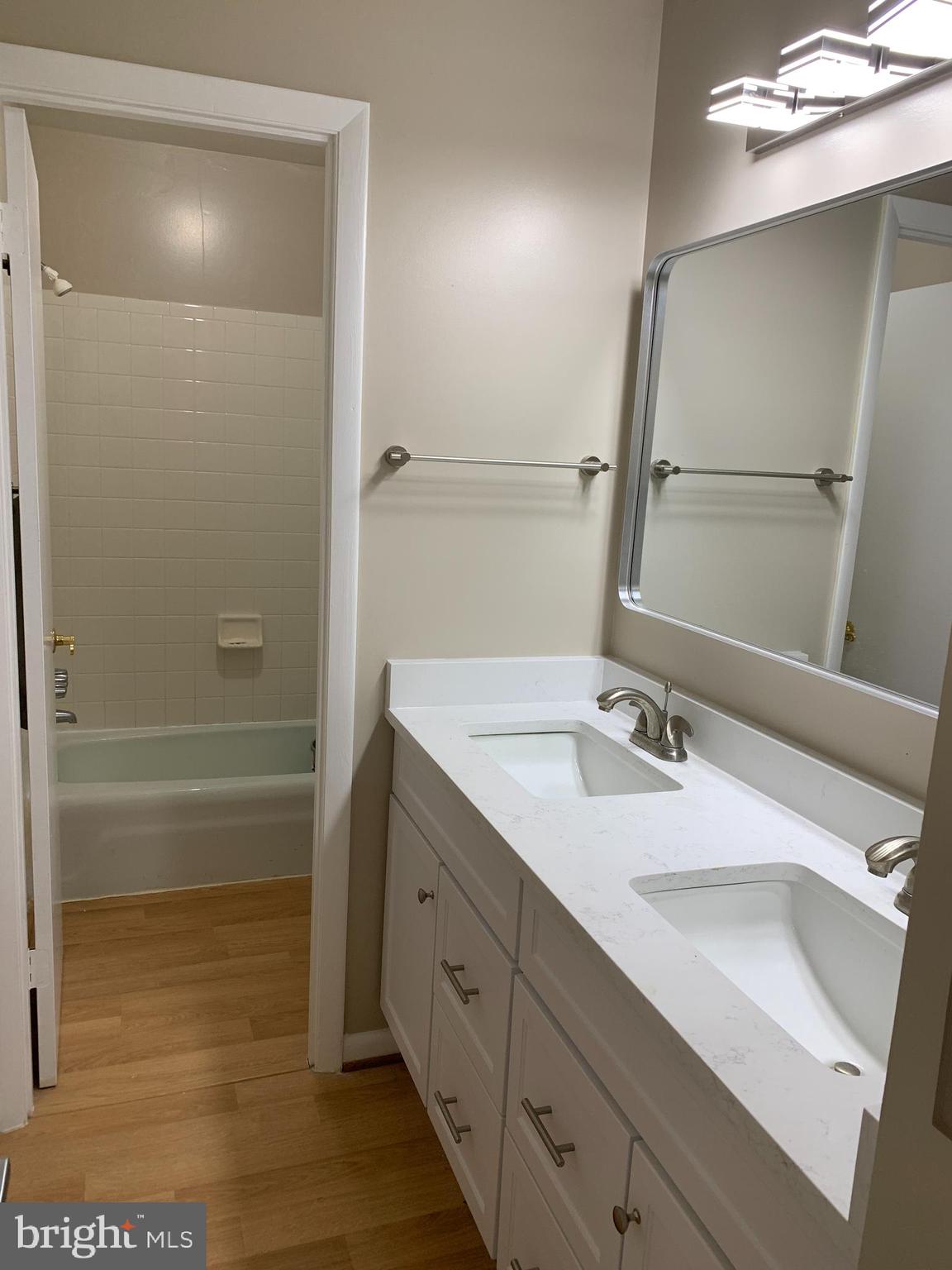 11854 South Lakes Court Reston, VA 20191 - Photo 15 of 29