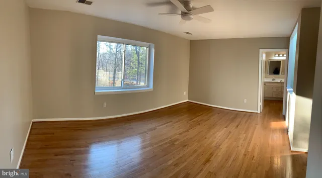 $639,000 | 11854 South Lakes Court, Reston, VA 20191