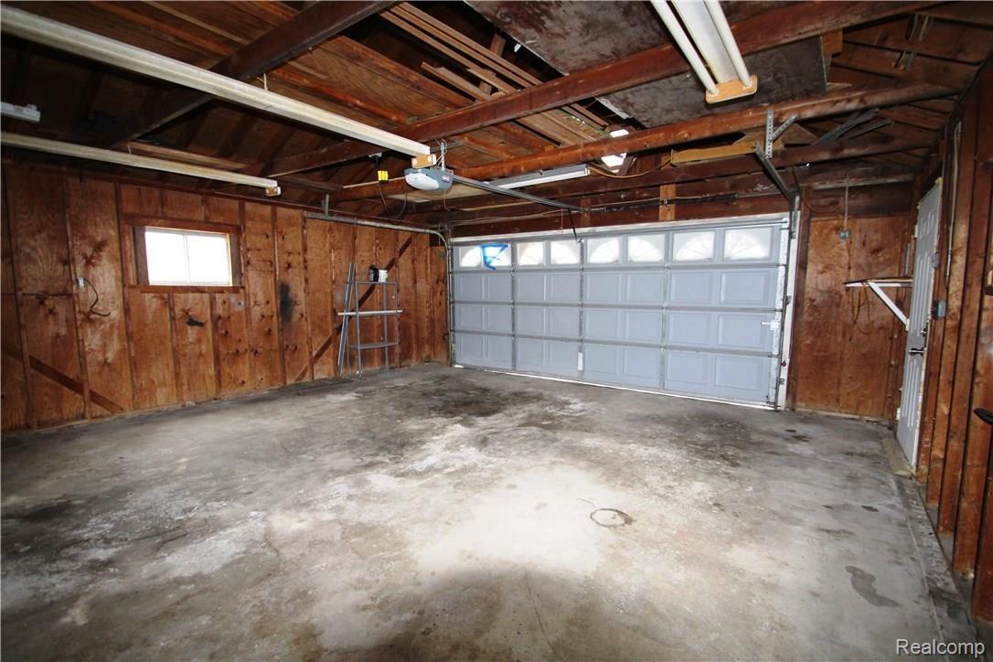 5058 Drayton Road Clarkston, MI 48346 - Photo 12 of 14 Two Car Garage.jpg