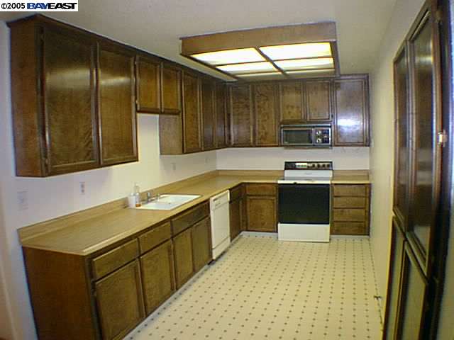 152 Grant Line Road Tracy, CA 95376 - Photo 3 of 7 Gallery Image 3