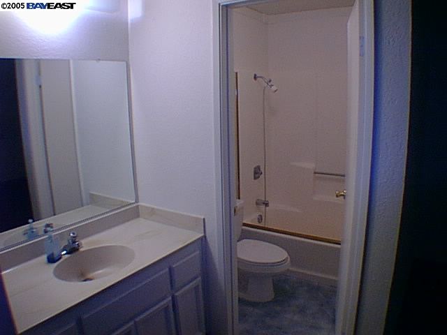 152 Grant Line Road Tracy, CA 95376 - Photo 6 of 7 Gallery Image 6