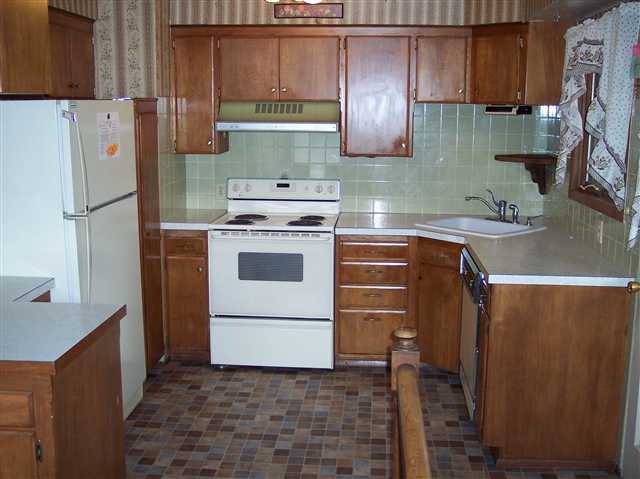 721 South Houk Road Spokane Valley, WA 99216 - Photo 2 of 9