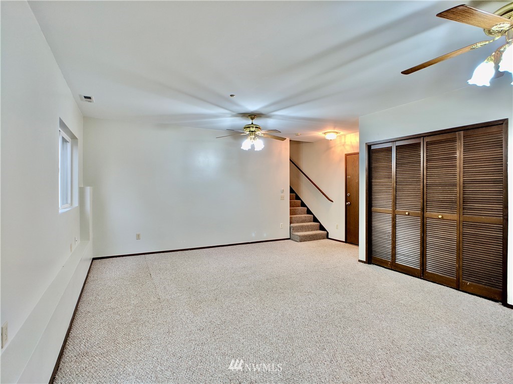 17819 Southeast 137th Street Renton, WA 98059 - Photo 31 of 37 a view of an empty room
