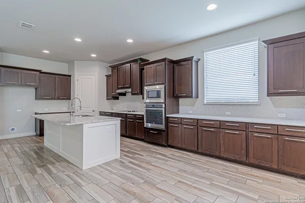 $3,750 | 1239 Yaupon Loop, New Braunfels, TX 78132