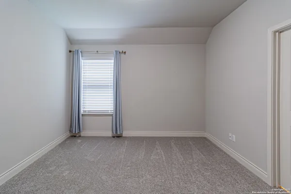 $3,750 | 1239 Yaupon Loop, New Braunfels, TX 78132