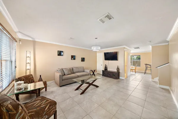 $2,250 | 6503 Holly Cove Lane, Cypress, TX 77433