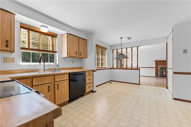 $399,900 | 2367 Norton Drive, Pittsburgh, PA 15241