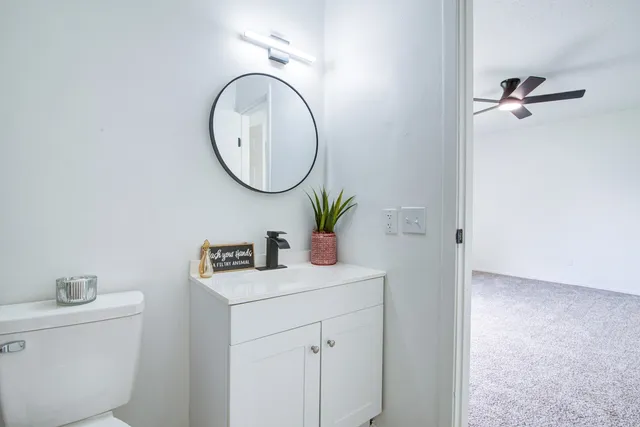 $289,000 | 402 Tresvant Drive, Webster, TX 77598