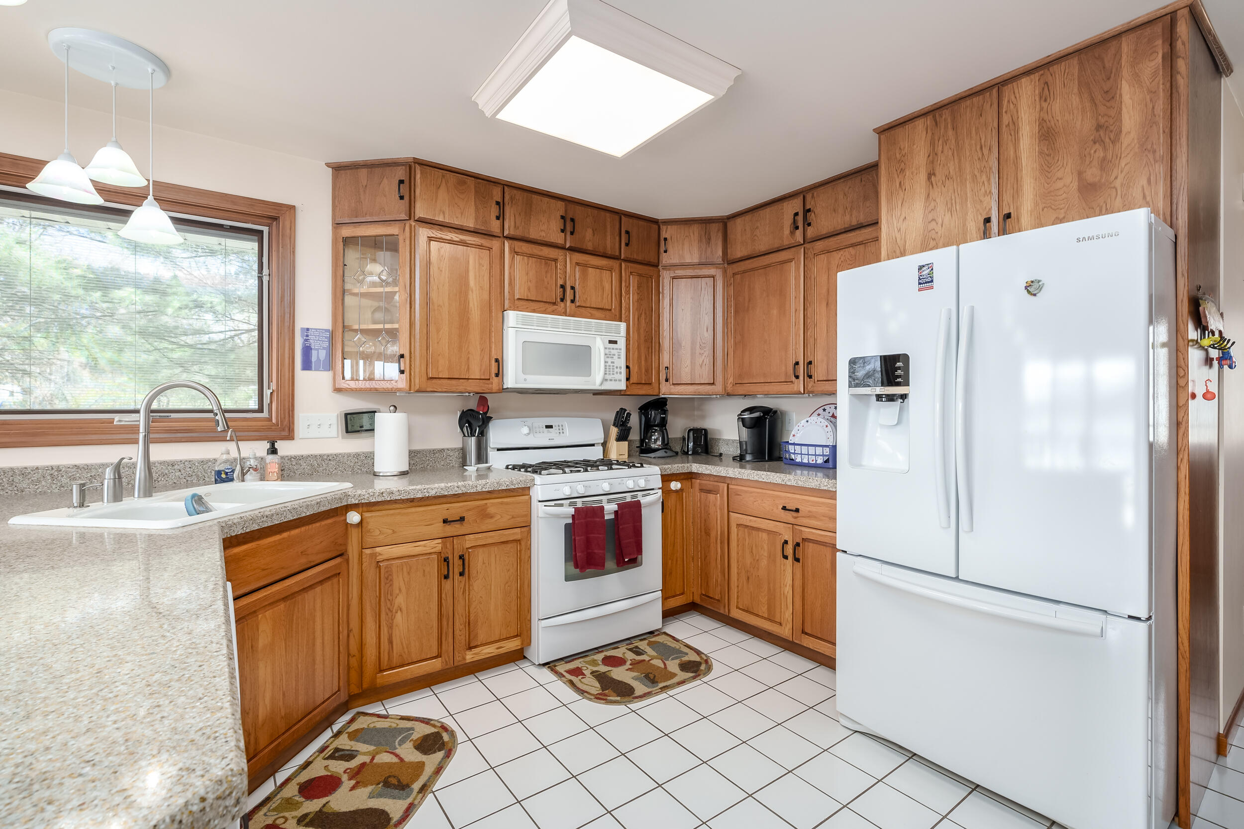 52689 Sheridan Road Paw Paw, MI 49079 - Photo 6 of 39 EWR-Sheridan_Rd_52689_PawPaw_49079-4