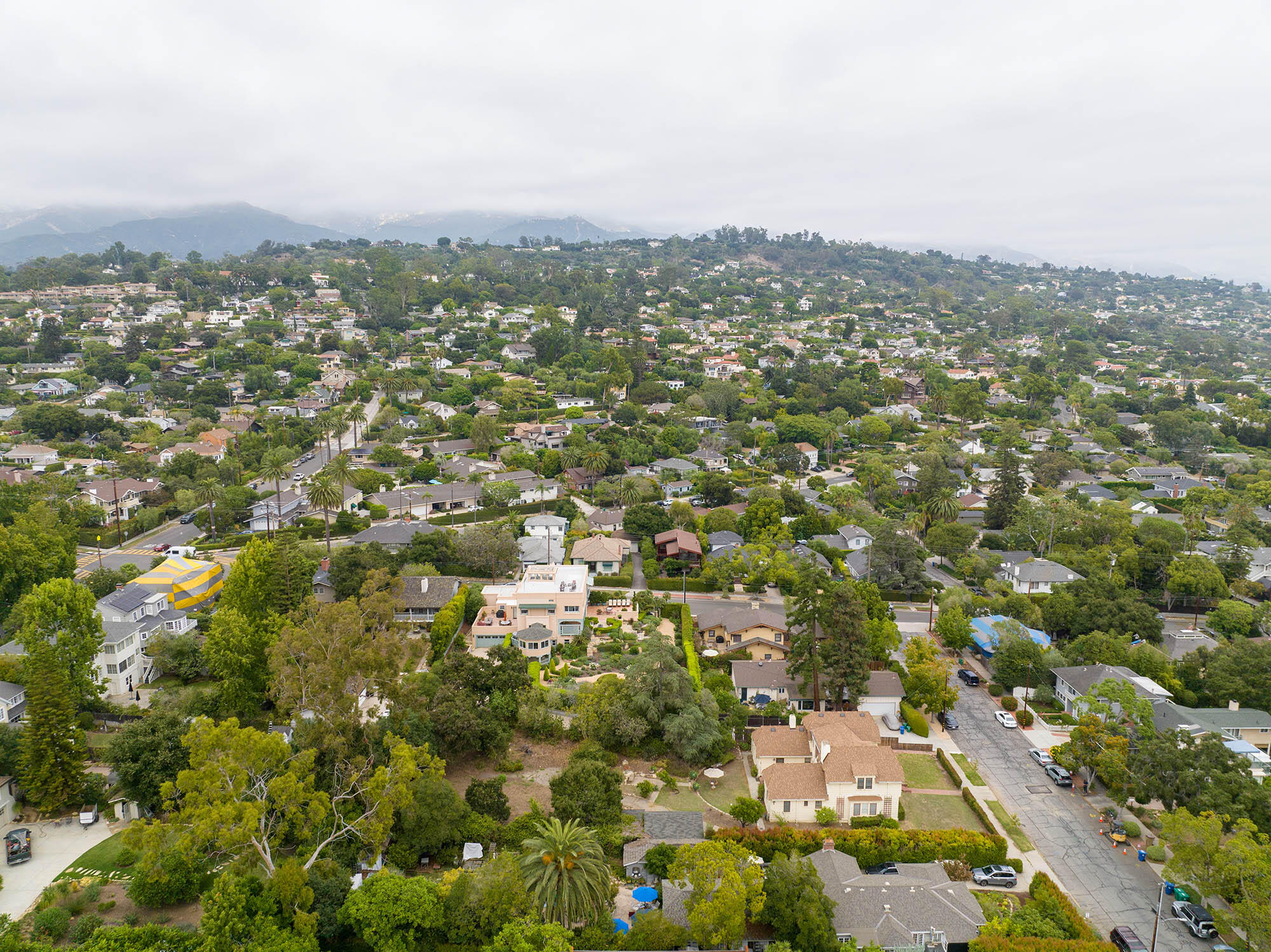 321 East Islay Street Santa Barbara, CA 93101 - Photo 19 of 27 Aerial east - 321 E Islay St 93101