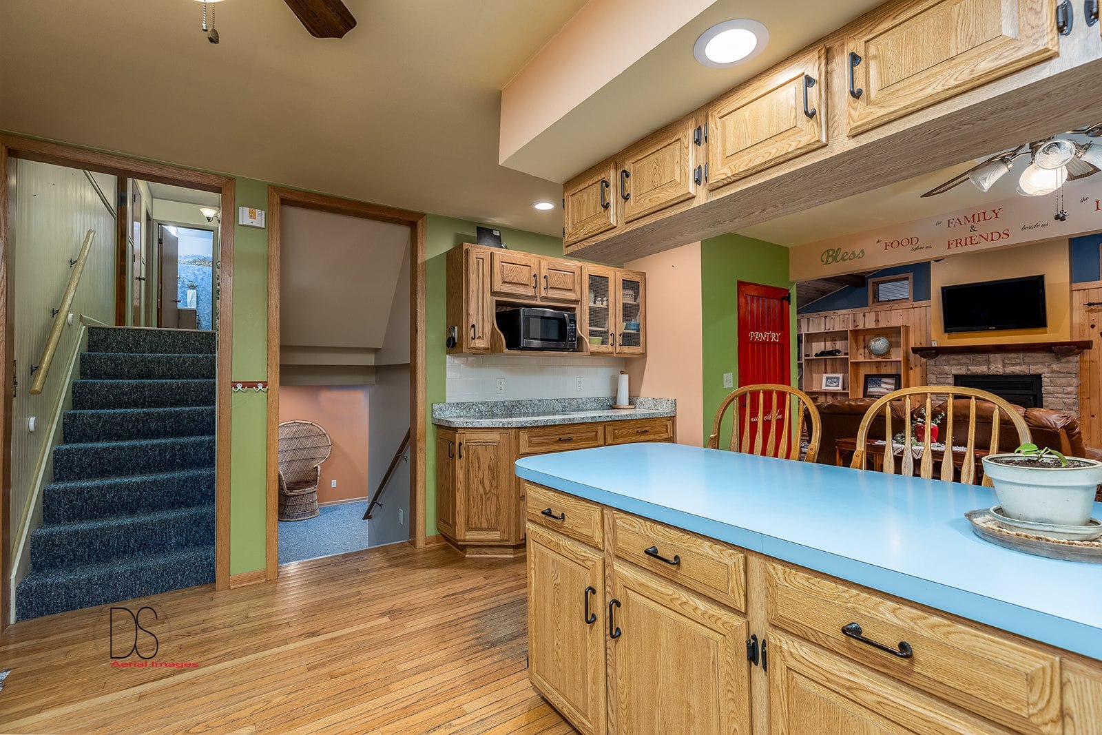 2863 East 2575th Road Marseilles, IL 61341 - Photo 21 of 37 a view of kitchen with furniture and wooden floor