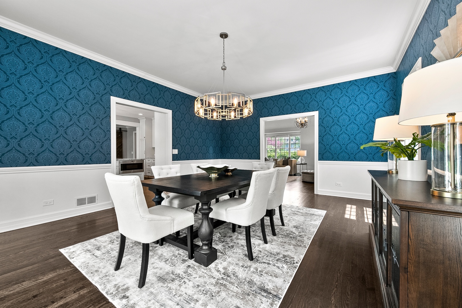 628 South County Line Road Hinsdale, IL 60521 - Photo 13 of 55