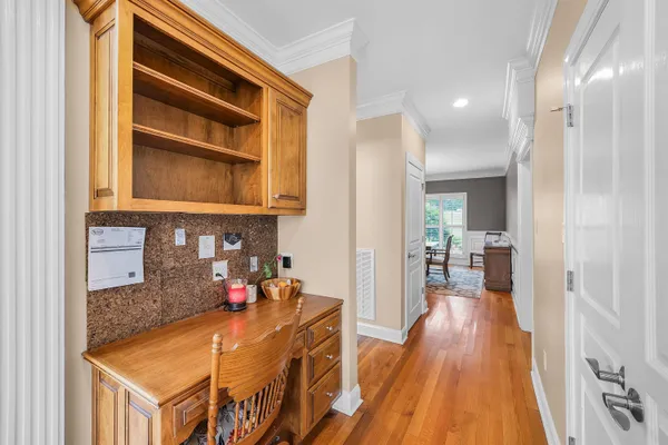 $585,000 | 294 Beasley Drive, Lexington, TN 38351