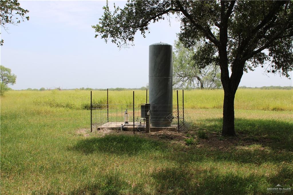 412 Cr 412 Road Falfurrias, TX 78355 - Photo 14 of 33