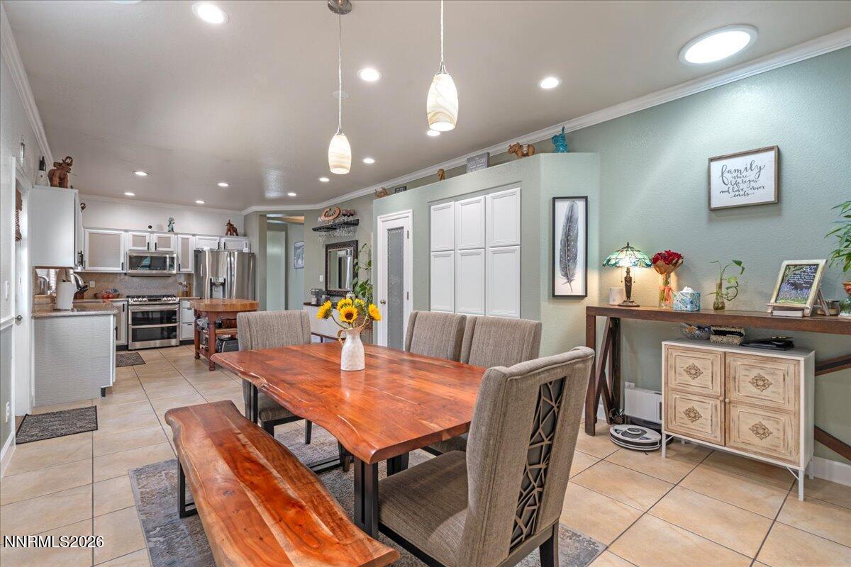7931 Zinfandel Drive Reno, NV 89506 - Photo 15 of 44 Kitchen
