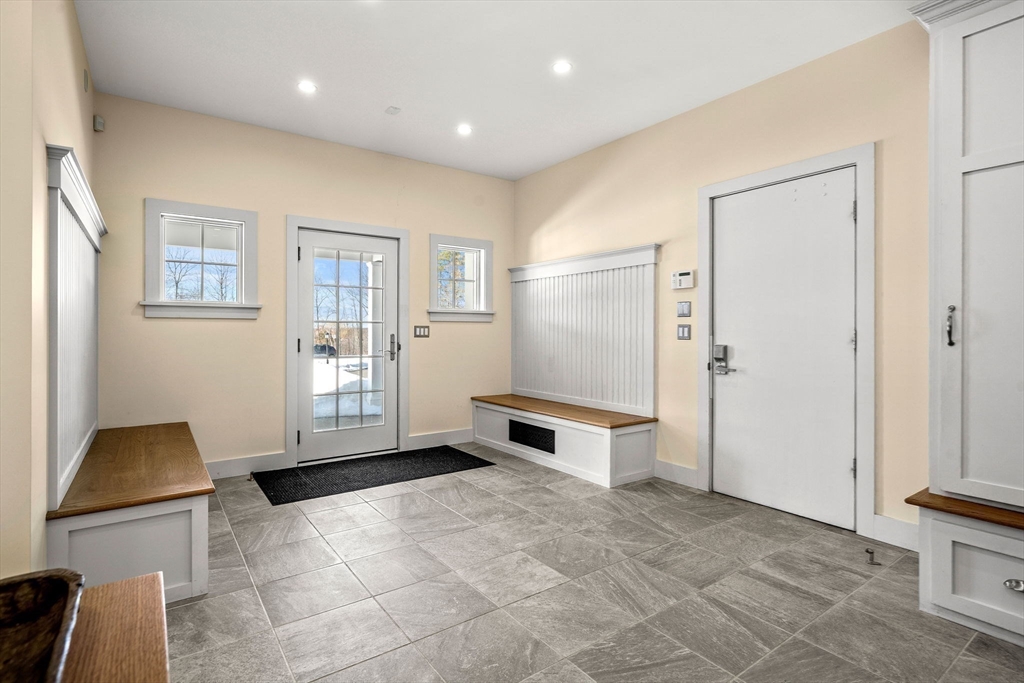 72 Dale Lane Groton, MA 01450 - Photo 17 of 42