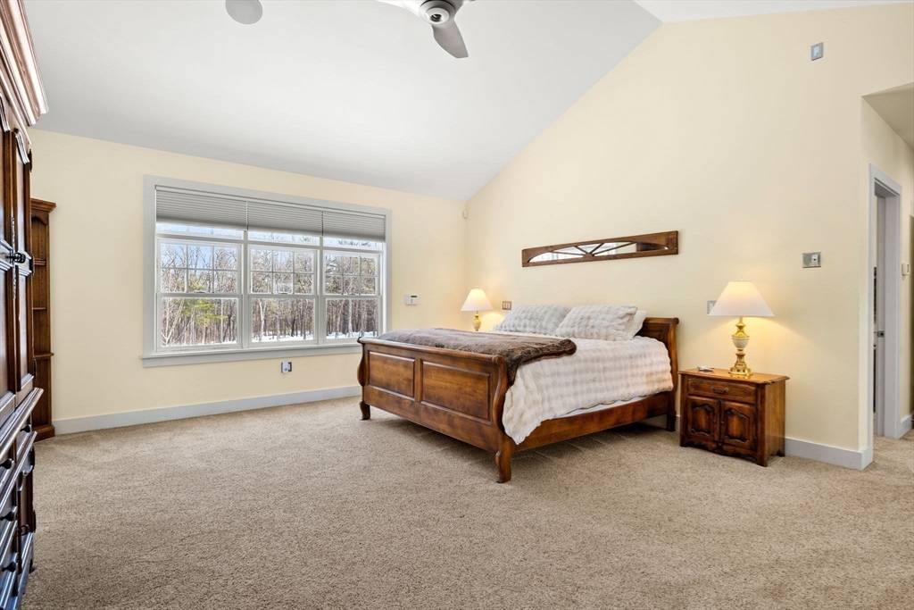 72 Dale Lane Groton, MA 01450 - Photo 18 of 42