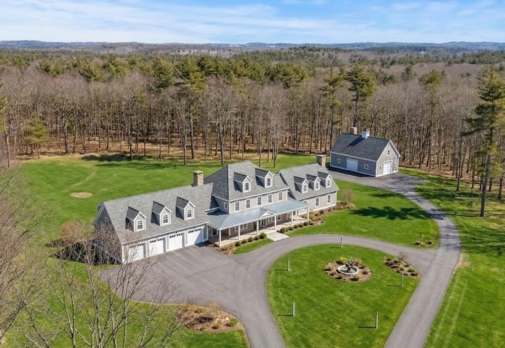 72 Dale Lane Groton, MA 01450 - Photo 2 of 42