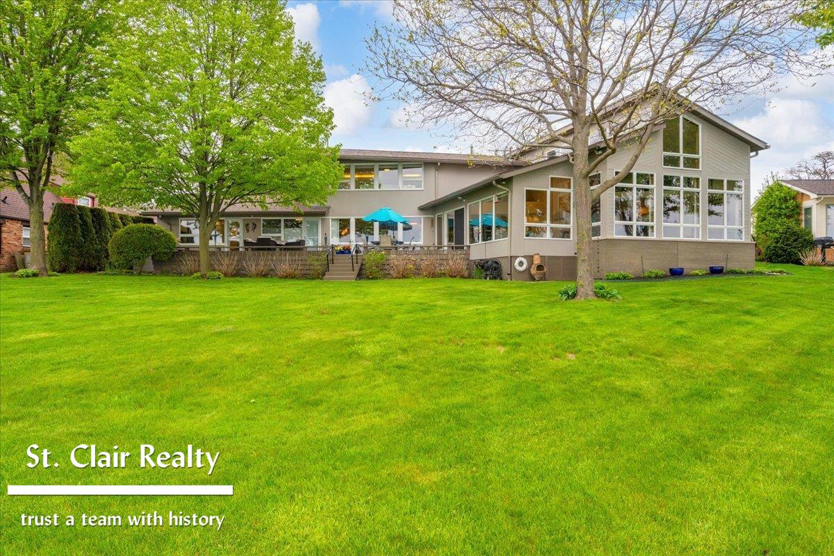 560 North Riverside Avenue St. Clair, MI 48079 - Photo 36 of 49