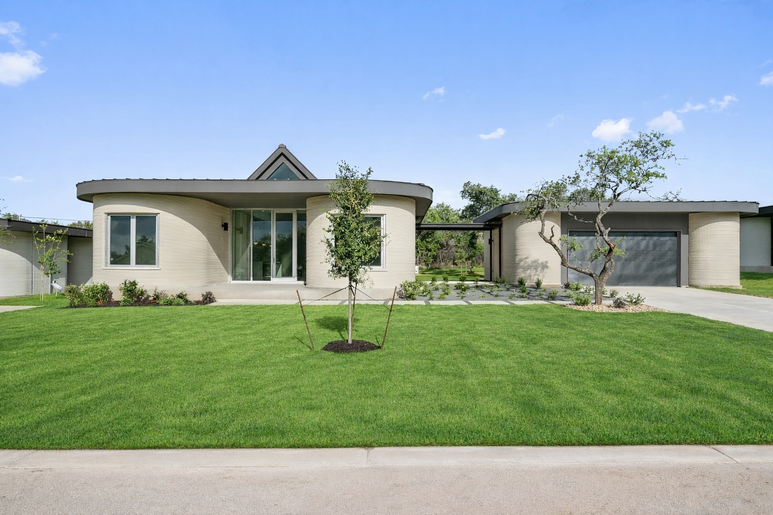 40 Peace Pipe Wimberley, TX 78676 - Photo 10 of 10 a house view with a garden space