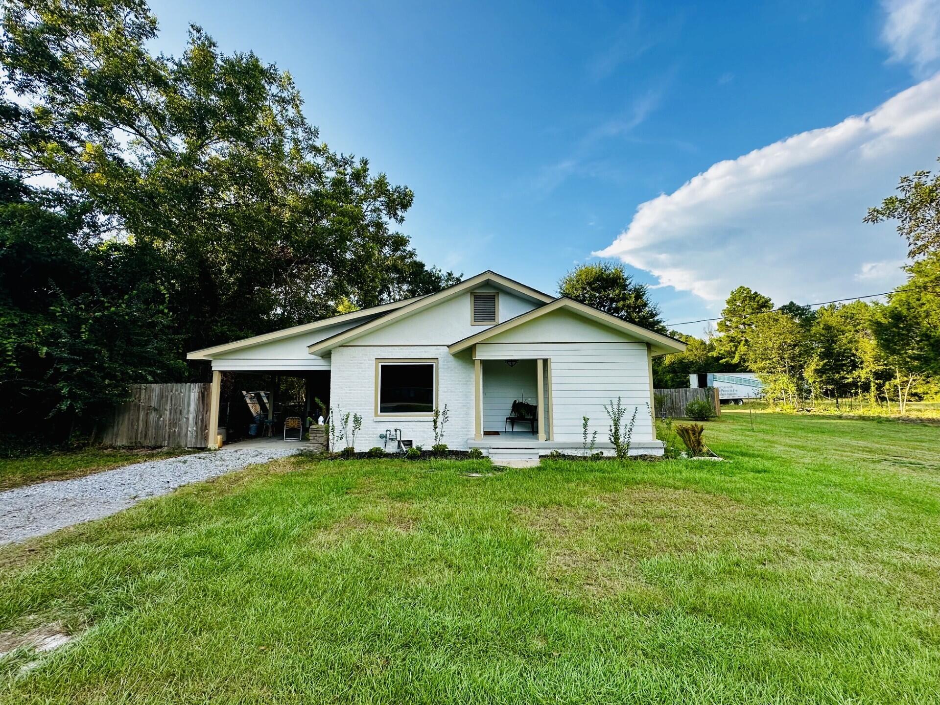 37 Corinth Road Petal, MS 39465 - Photo 2 of 43 Gallery Image 2