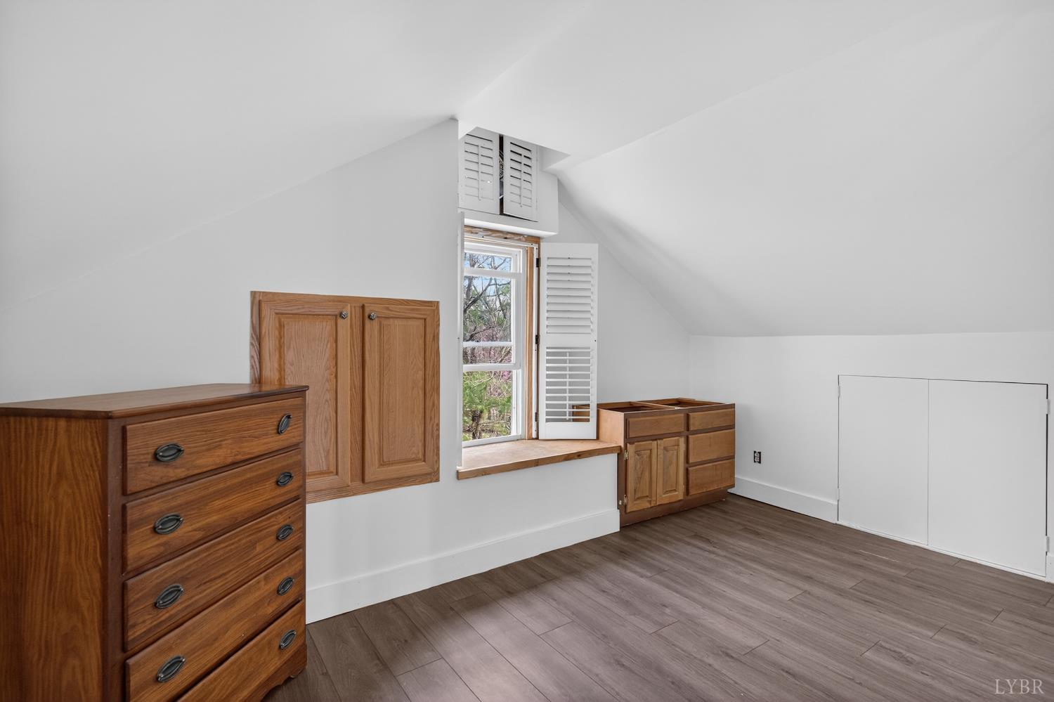 3805 Whipping Creek Road Gladys, VA 24554 - Photo 38 of 96 wooden floor and cabinet in a room