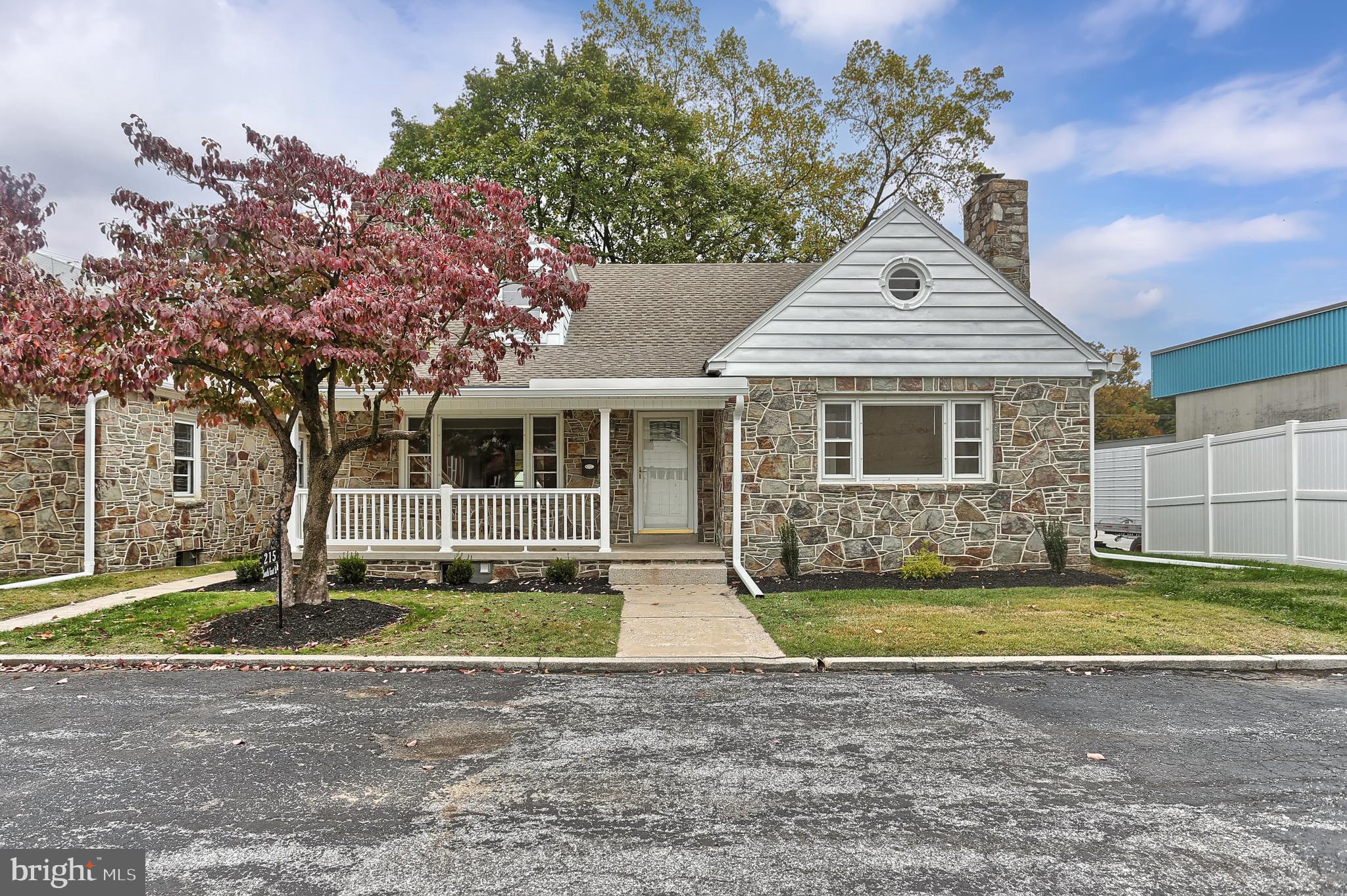 215 South East Street Spring Grove, PA 17362 - Photo 1 of 46