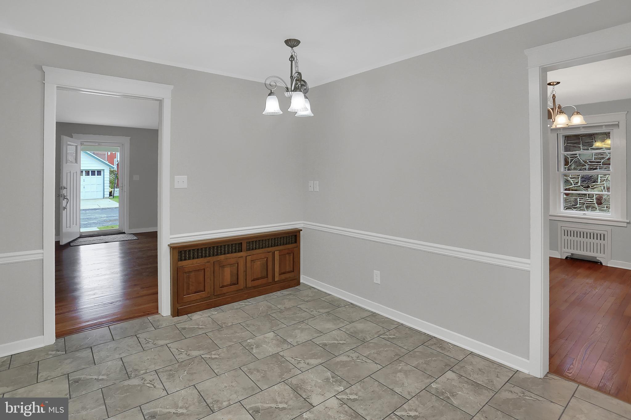 215 South East Street Spring Grove, PA 17362 - Photo 12 of 46