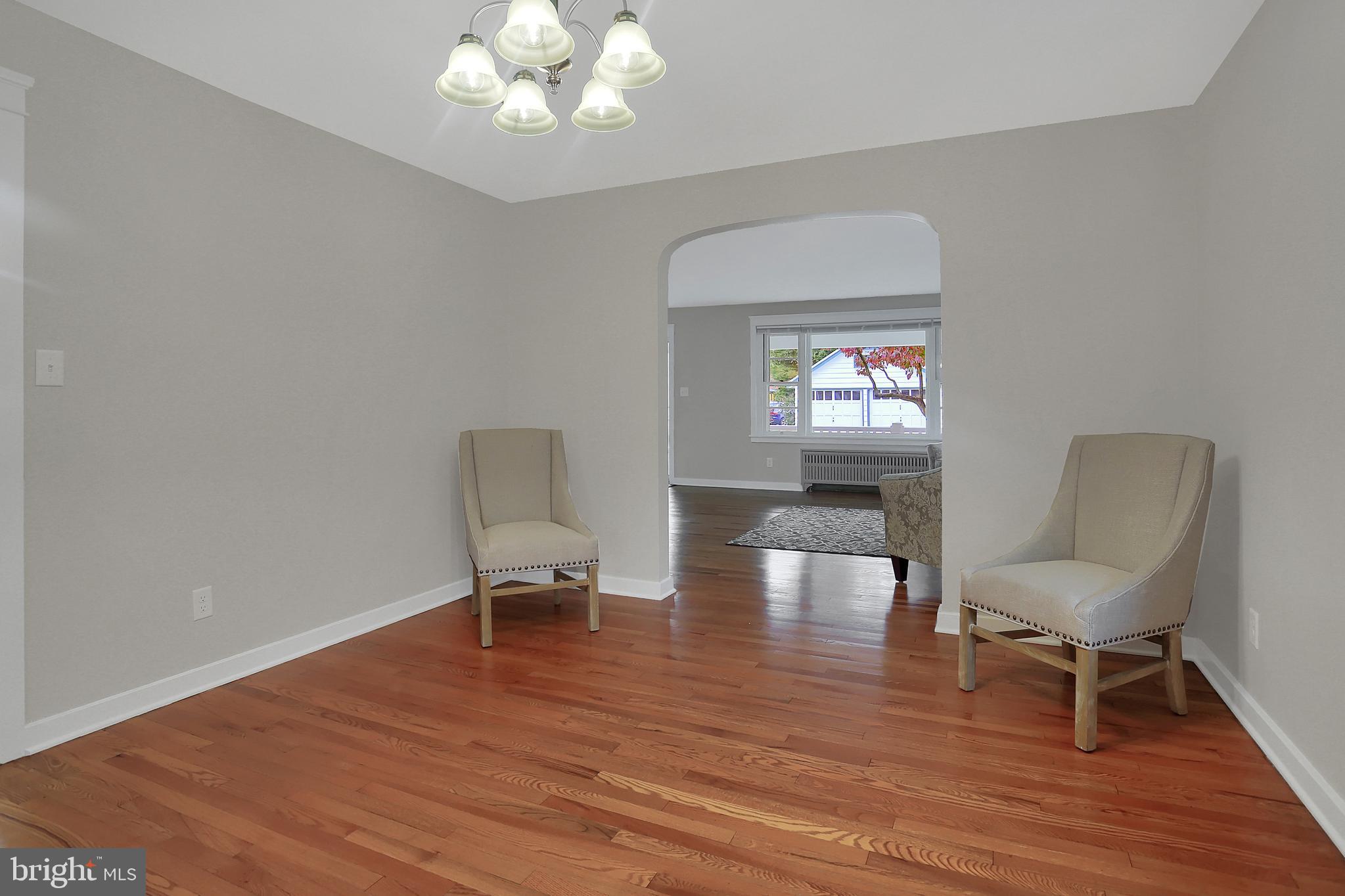 215 South East Street Spring Grove, PA 17362 - Photo 8 of 46