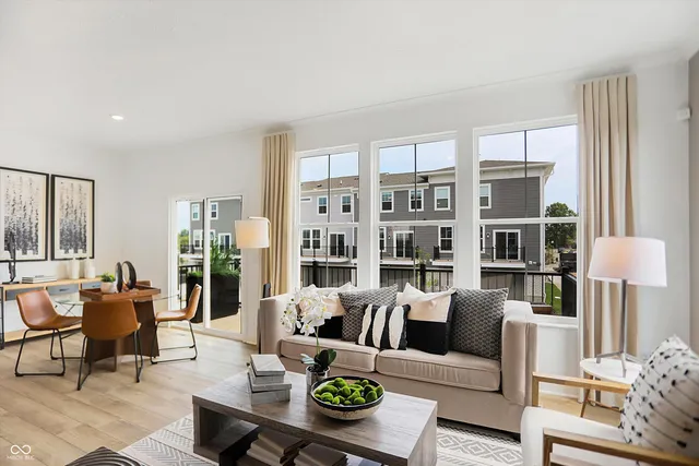 $425,000 | 9335 Clarendon Drive, Fishers, IN 46038