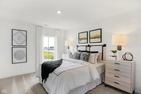 $425,000 | 9335 Clarendon Drive, Fishers, IN 46038