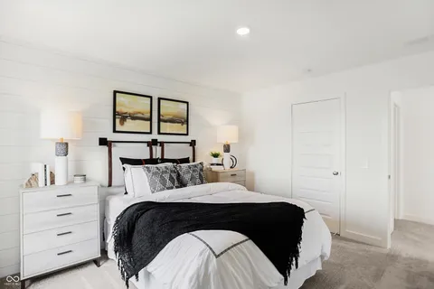 $425,000 | 9335 Clarendon Drive, Fishers, IN 46038