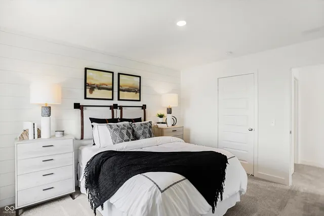 $425,000 | 9335 Clarendon Drive, Fishers, IN 46038