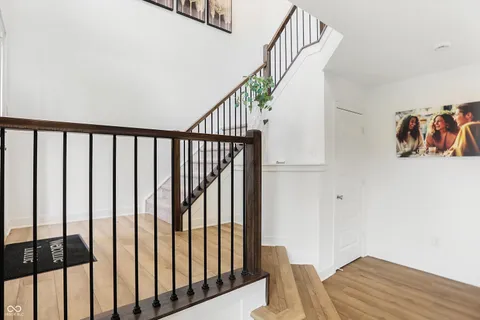 $425,000 | 9335 Clarendon Drive, Fishers, IN 46038