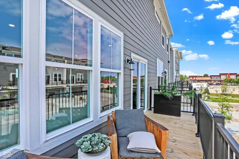 $425,000 | 9335 Clarendon Drive, Fishers, IN 46038