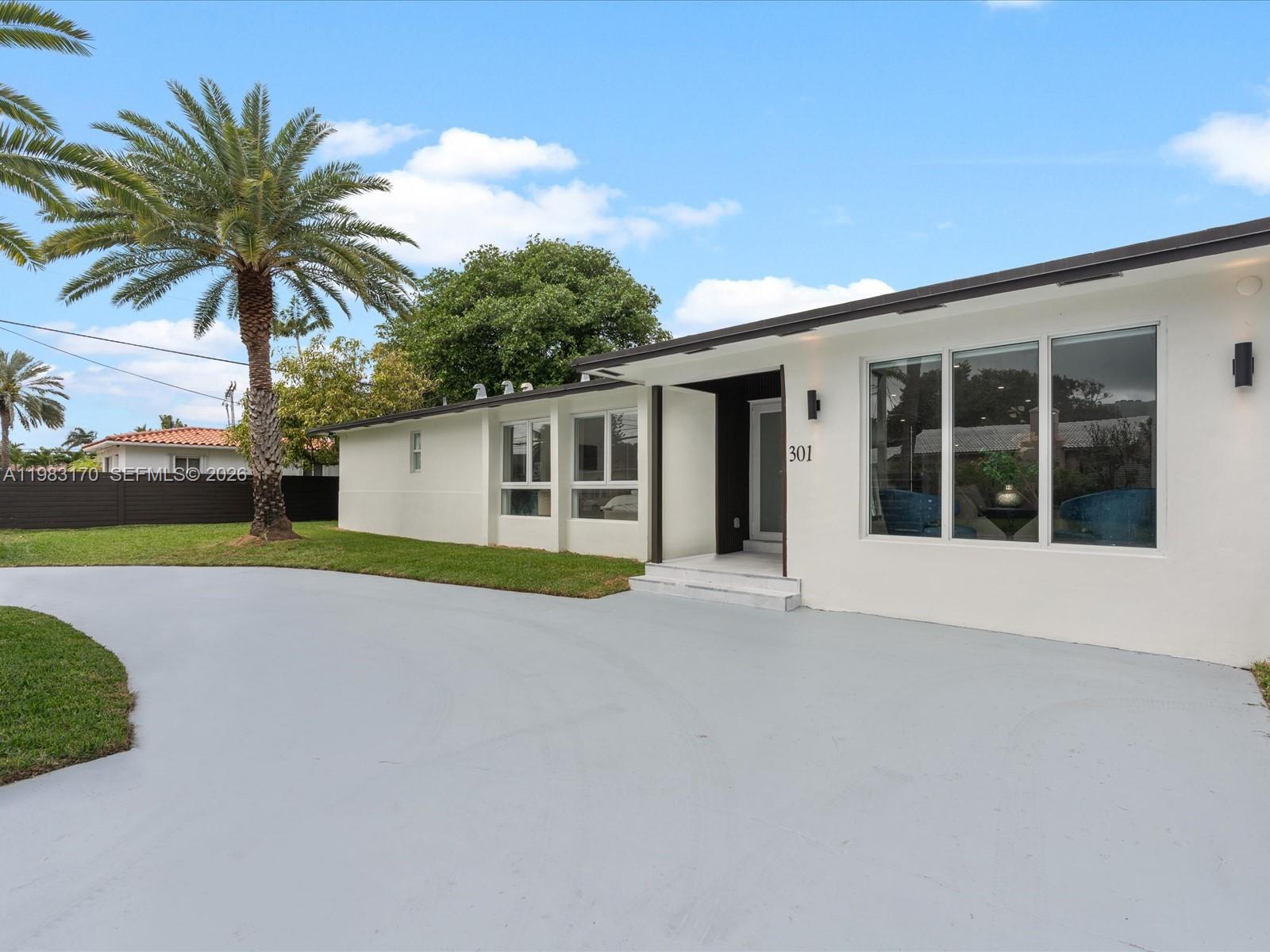 301 88th Street Surfside, FL 33154 - Photo 5 of 43