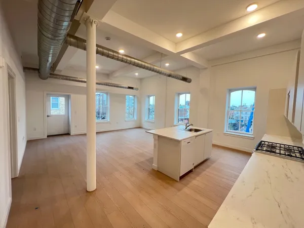 $7,200 | 141 Christopher Columbus Drive, Unit 4, Jersey City, NJ 07302