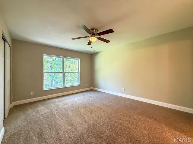 $389,900 | 9748 Lee Drive, Hillsboro, MO 63050