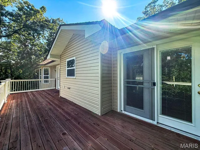 $389,900 | 9748 Lee Drive, Hillsboro, MO 63050