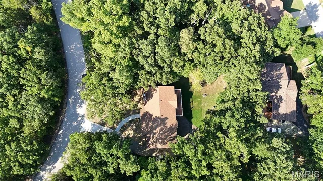 $389,900 | 9748 Lee Drive, Hillsboro, MO 63050